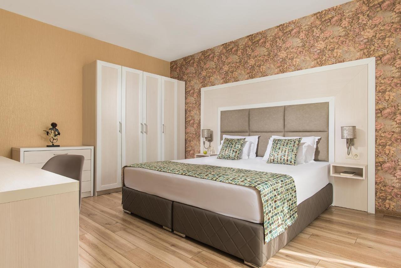 Marina White Sands Beach Hotel Obzor Exterior photo