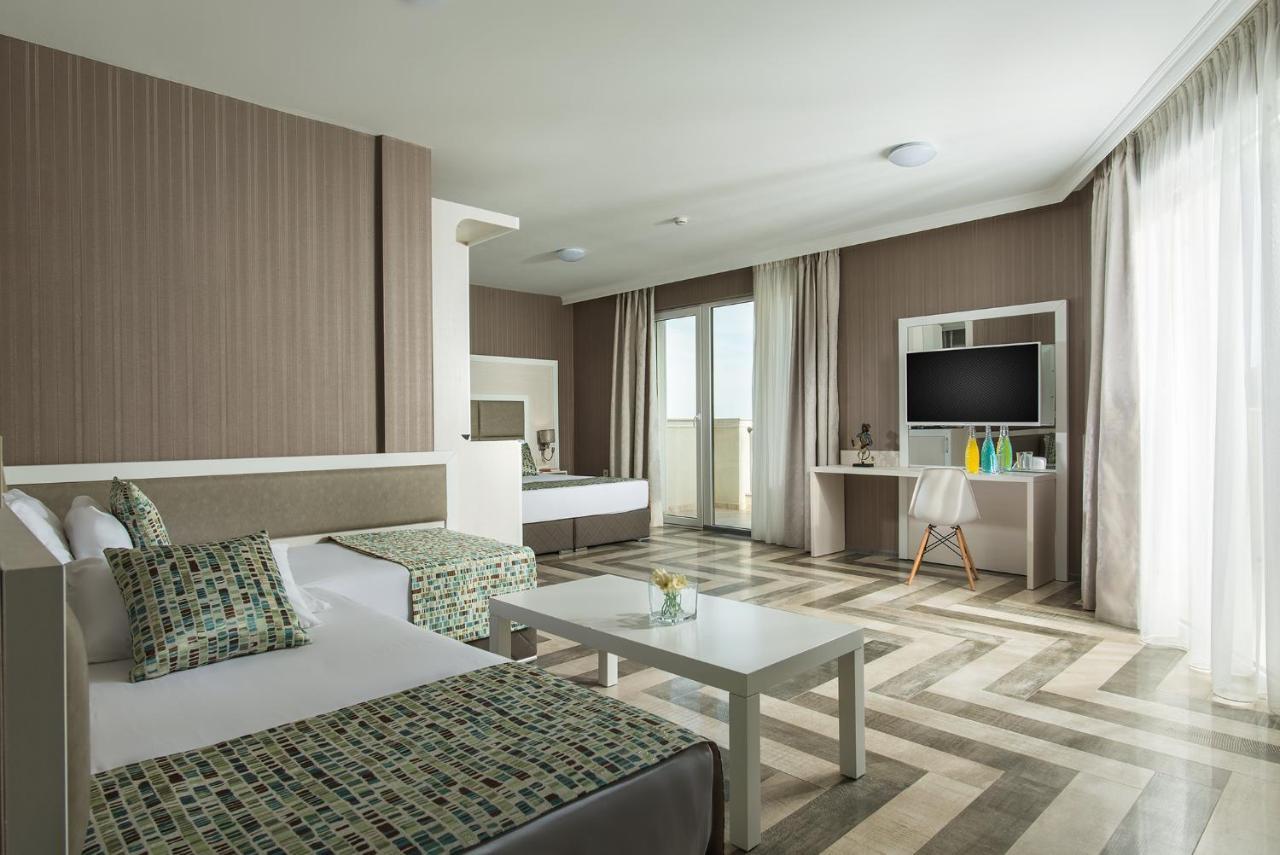 Marina White Sands Beach Hotel Obzor Exterior photo